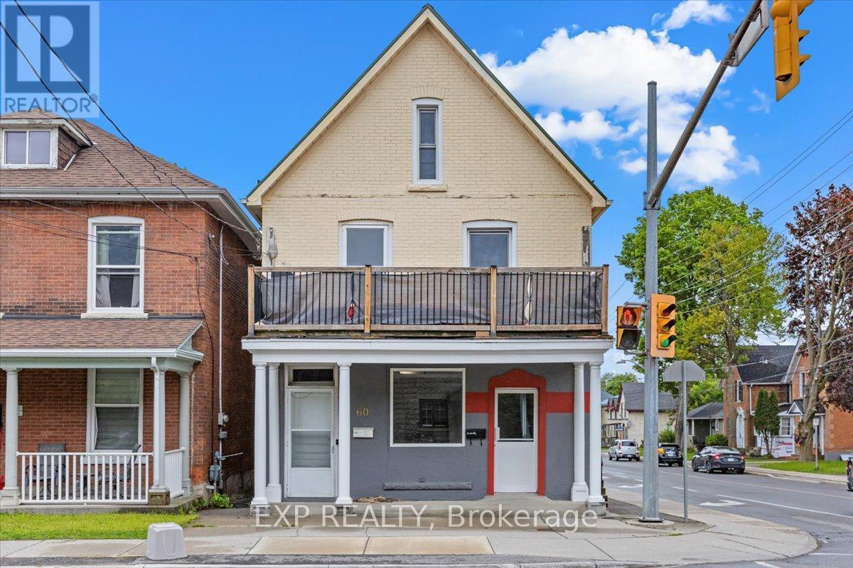 60 PEARL STREET E, Brockville, Ontario