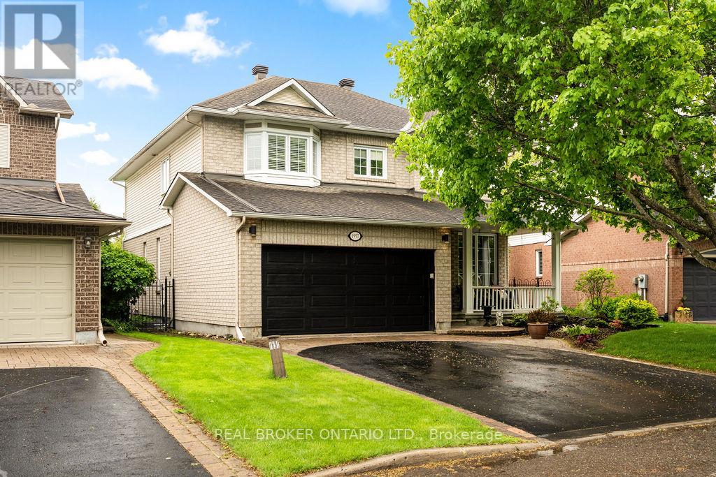 1957 MONTCLAIR AVENUE, Ottawa, Ontario