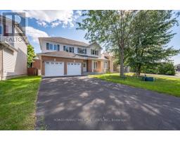 5 TIERNEY DRIVE, Ottawa, Ontario