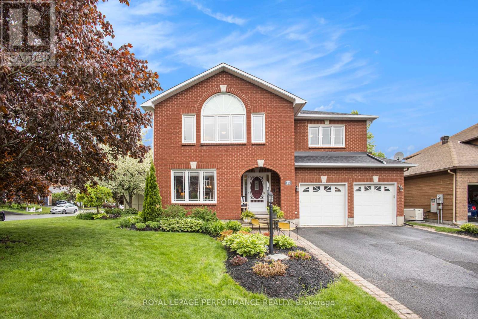 44 CHERRY DRIVE, Ottawa, Ontario