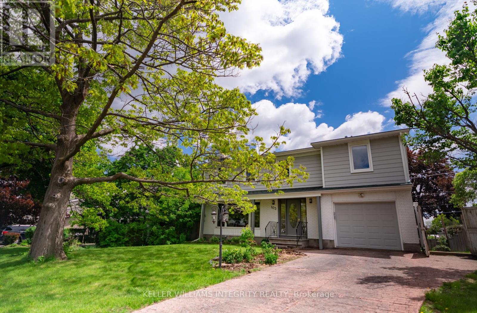 103 BEAVER RIDGE, Ottawa, Ontario