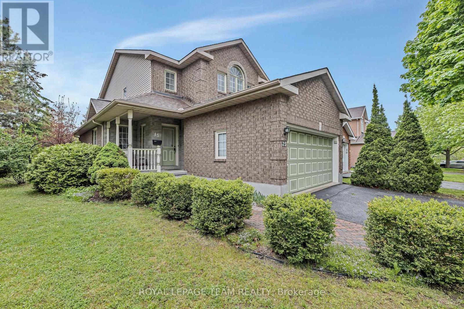 15 SHERRING CRESCENT, Ottawa, Ontario