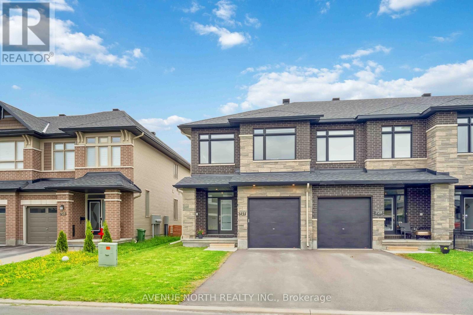 727 CAIRN CRESCENT, Ottawa, Ontario