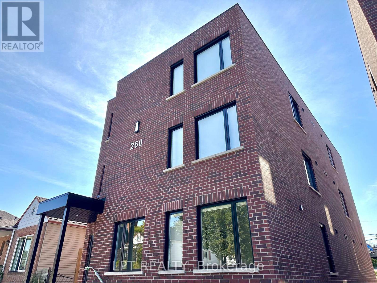 2 - 258 ST DENIS STREET, Ottawa, Ontario