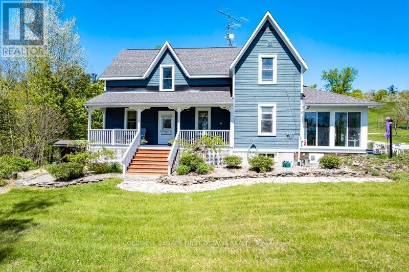 376 NORTH SHORE ROAD, Lanark Highlands, Ontario