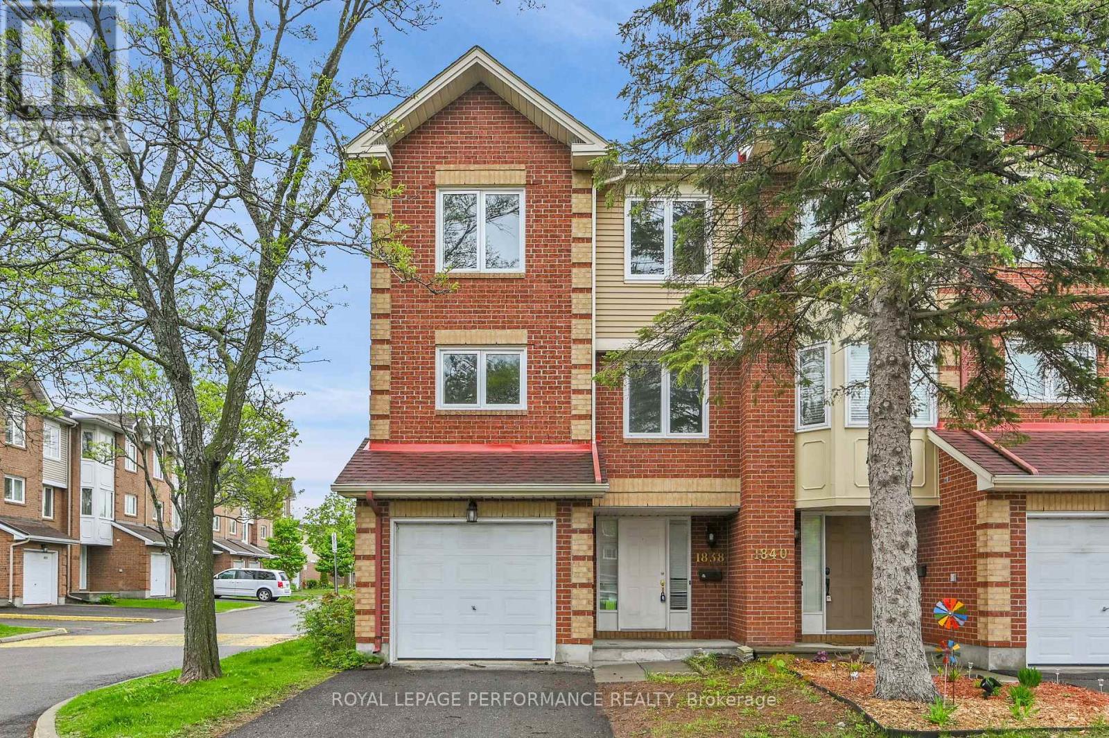 17 - 1838 SUMMERFIELDS CRESCENT, Ottawa, Ontario