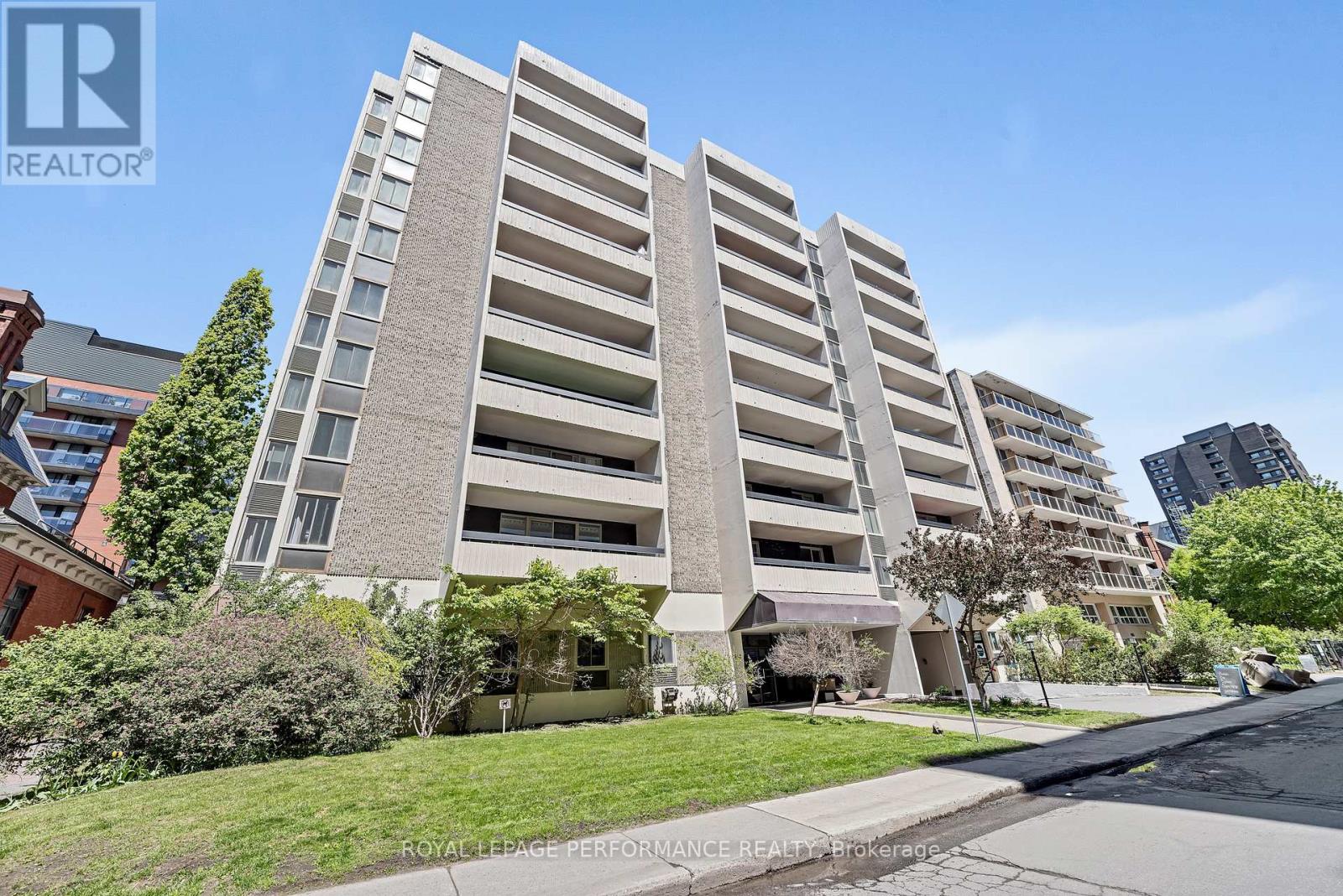 406 - 141 SOMERSET STREET W, Ottawa, Ontario