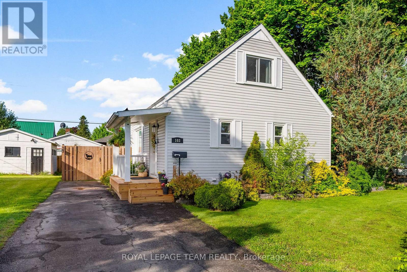 103 THIRD AVENUE, Arnprior, Ontario
