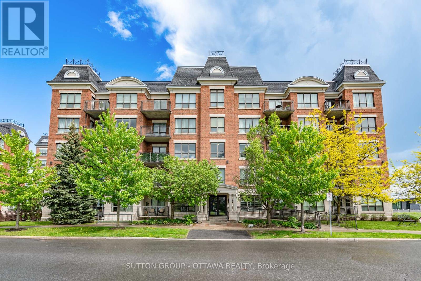 308 - 1005 BEAUPARC PRIVATE, Ottawa, Ontario