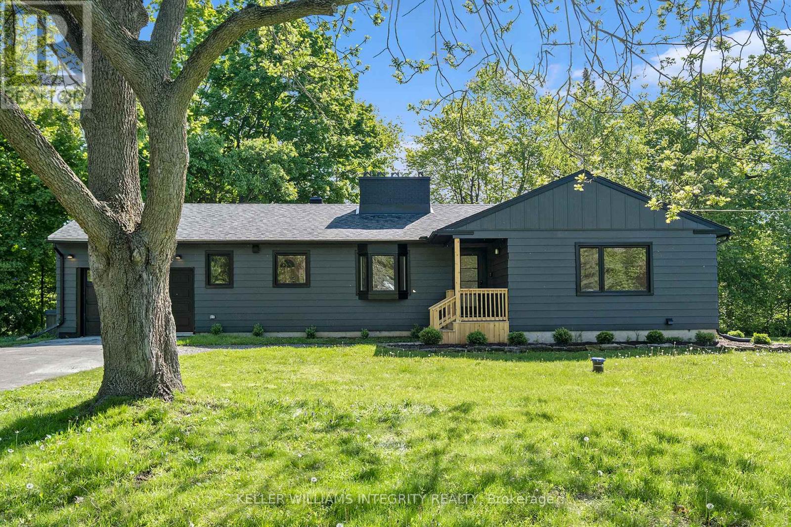 17 LOCKVIEW ROAD, Ottawa, Ontario
