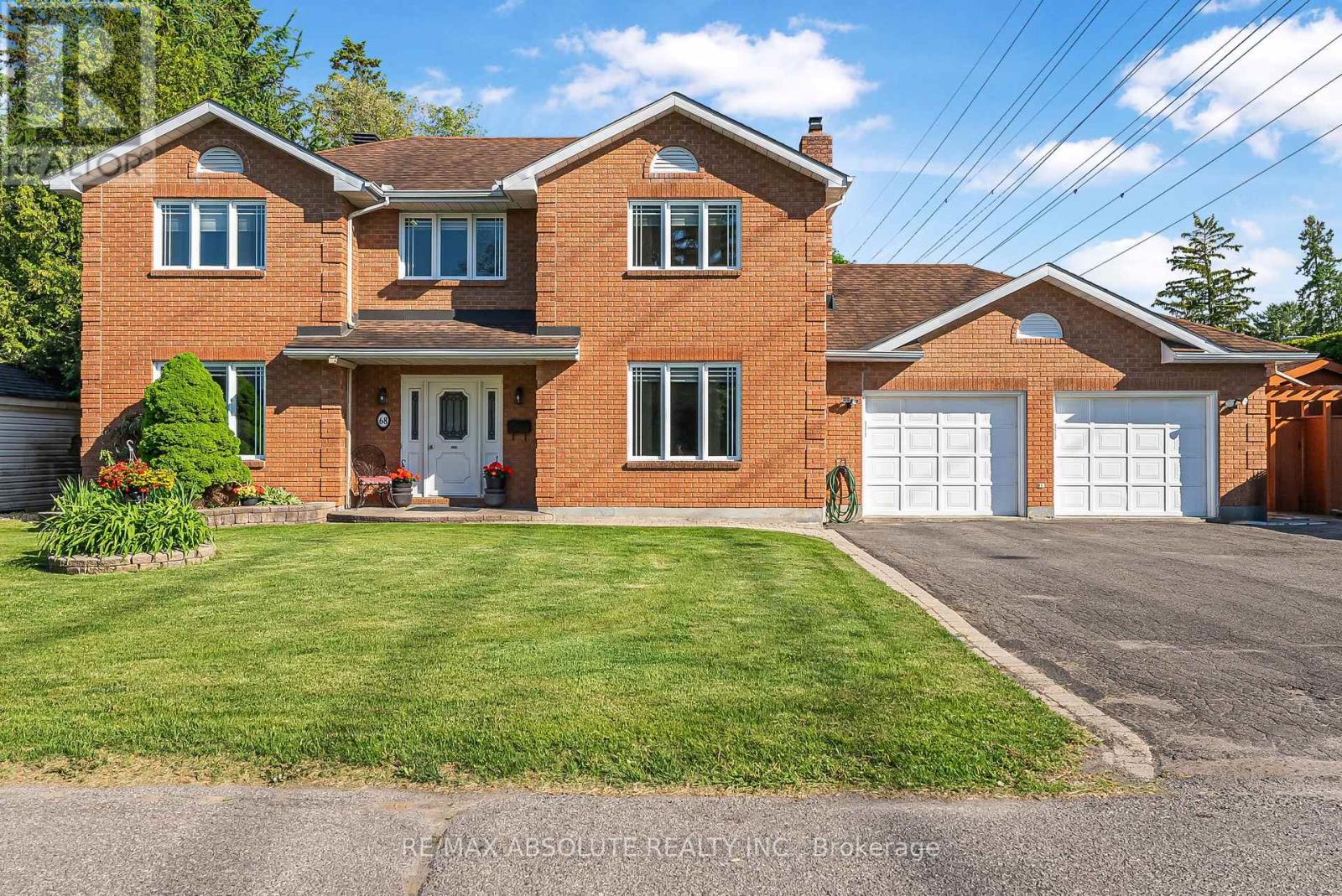 68 ST CLAIRE AVENUE, Ottawa, Ontario