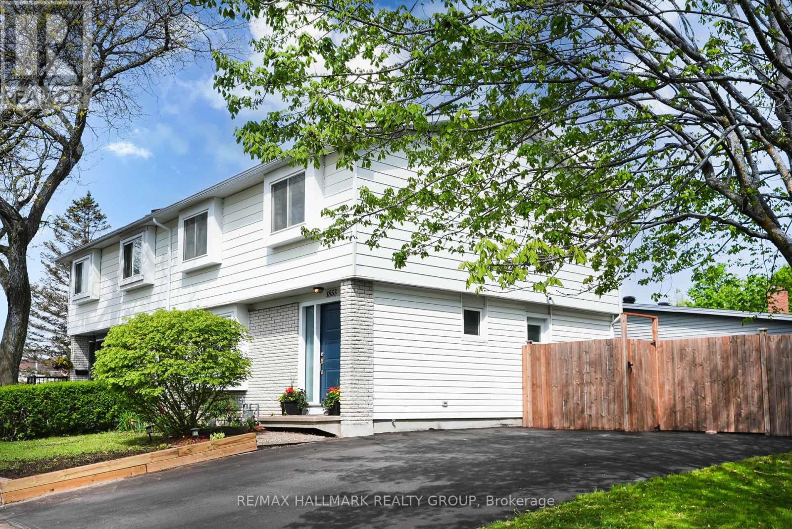 1853 ELMRIDGE DRIVE, Ottawa, Ontario