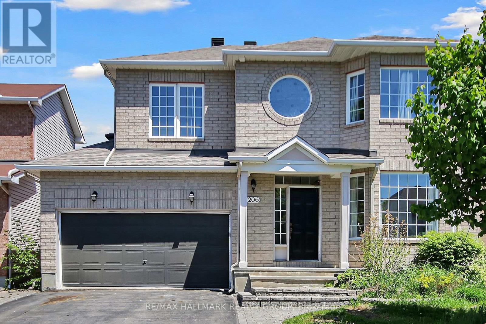 206 ANNAPOLIS CIRCLE, Ottawa, Ontario