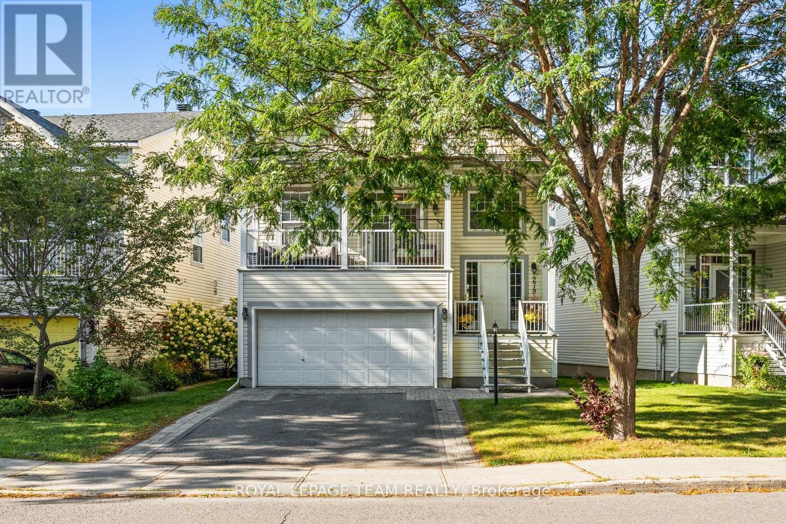 279 BERRIGAN DRIVE, Ottawa, Ontario