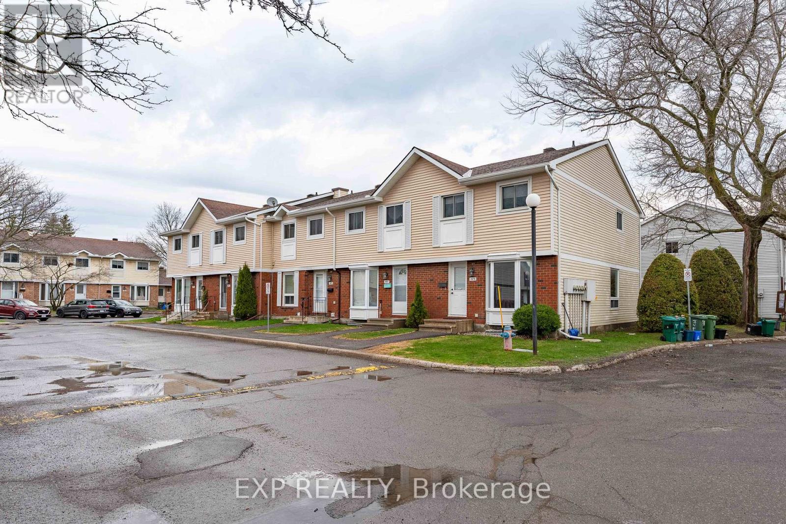 15 - 1979 GREENVALE LANE, Ottawa, Ontario