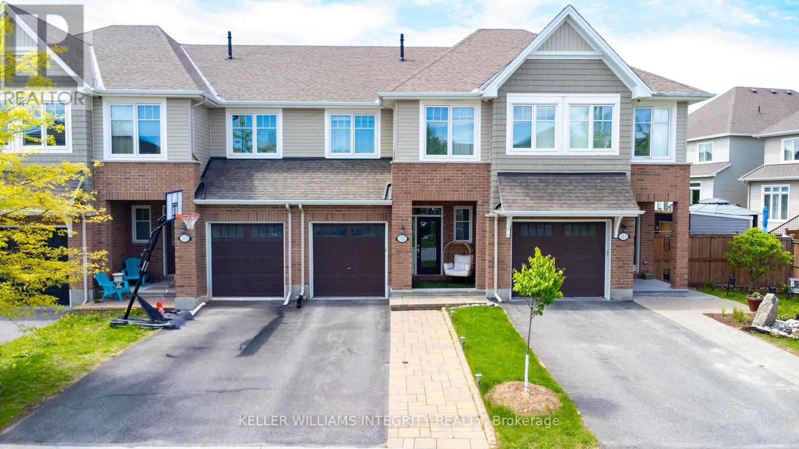 313 WARMSTONE DRIVE, Ottawa, Ontario
