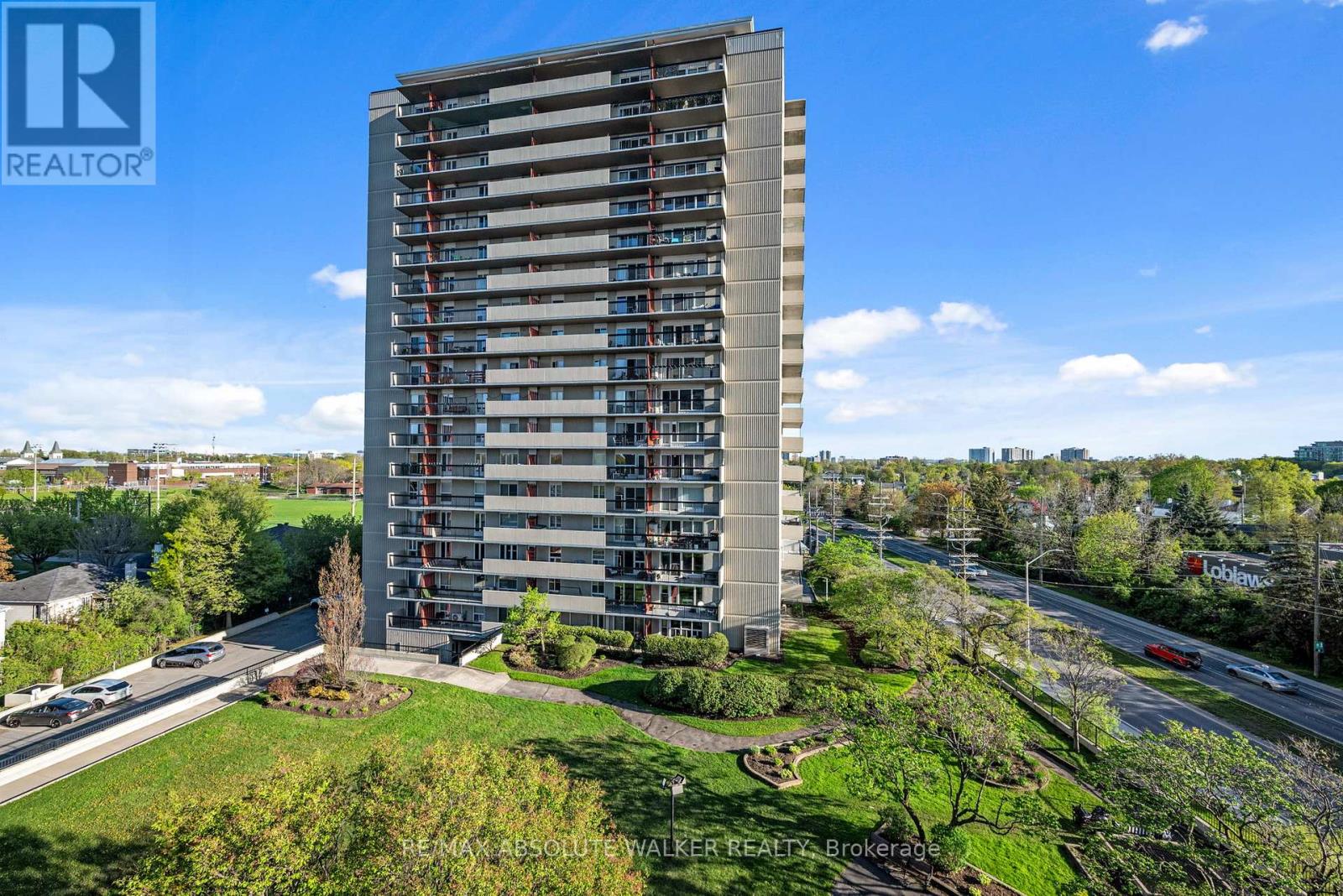 1606 - 158C MCARTHUR AVENUE, Ottawa, Ontario