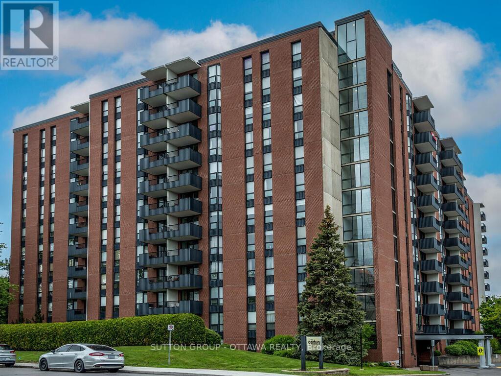 203 - 2951 RIVERSIDE DRIVE, Ottawa, Ontario