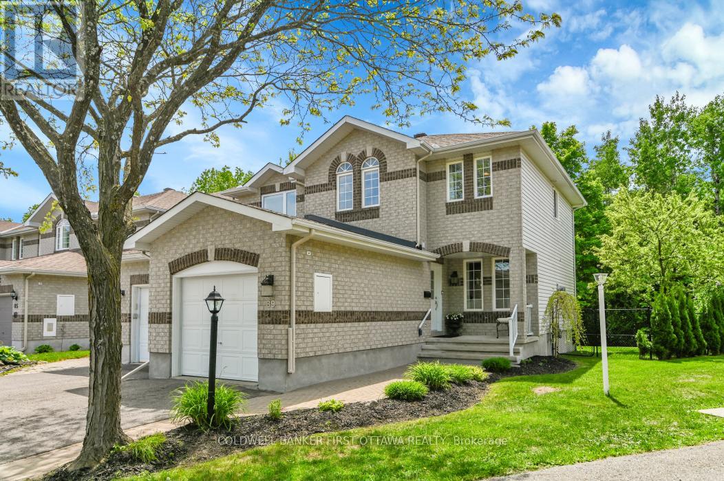 89 WHALINGS CIRCLE, Ottawa, Ontario