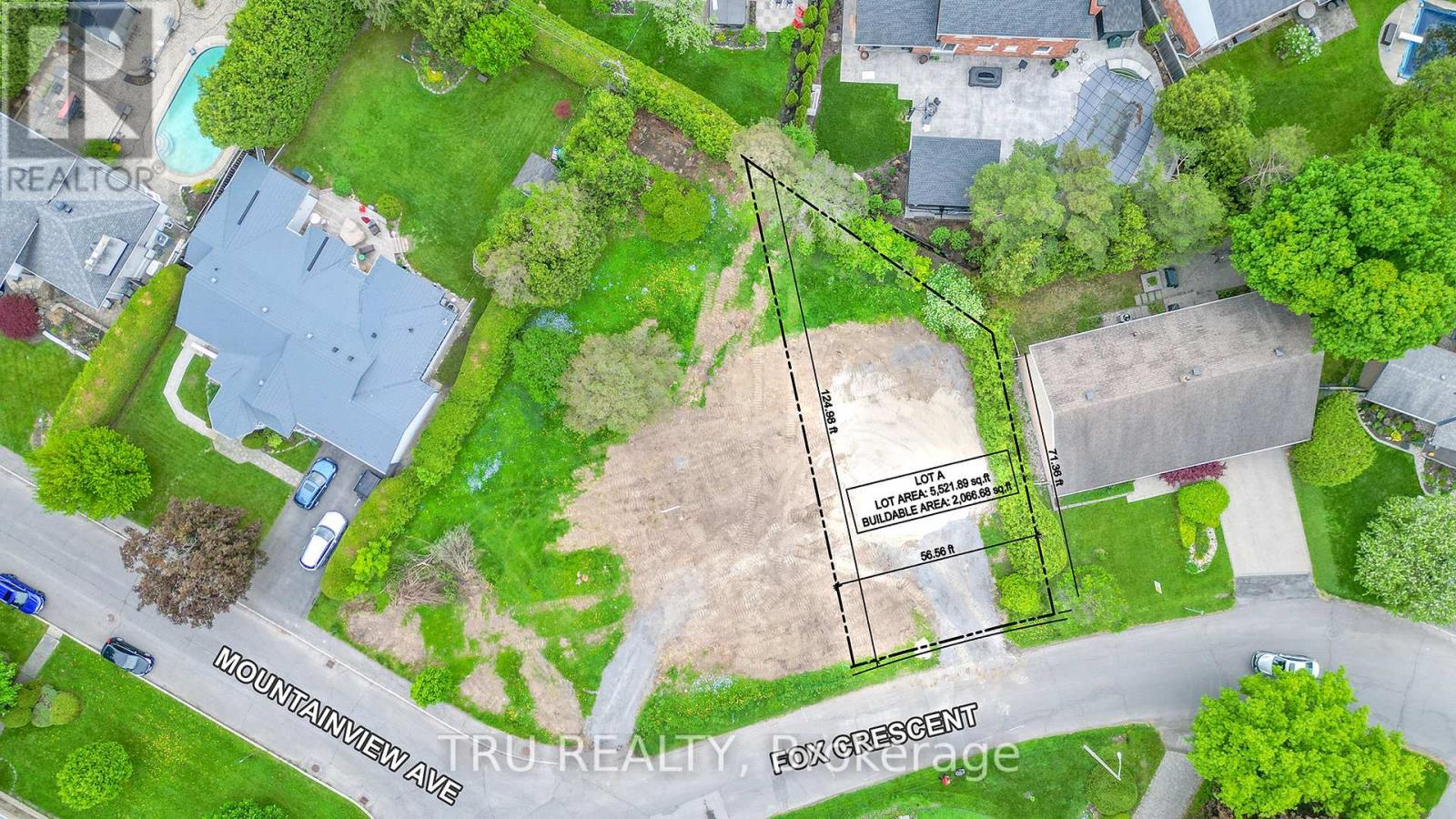 2300 FOX CRESCENT, Ottawa, Ontario