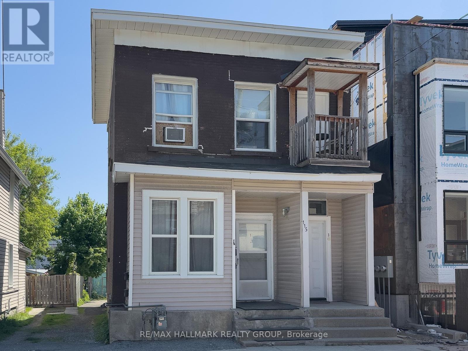 115 CARRUTHERS AVENUE, Ottawa, Ontario