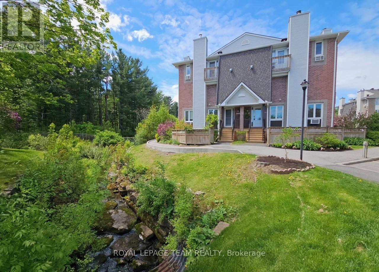 5 - 5 TIMBERVIEW WAY, Ottawa, Ontario