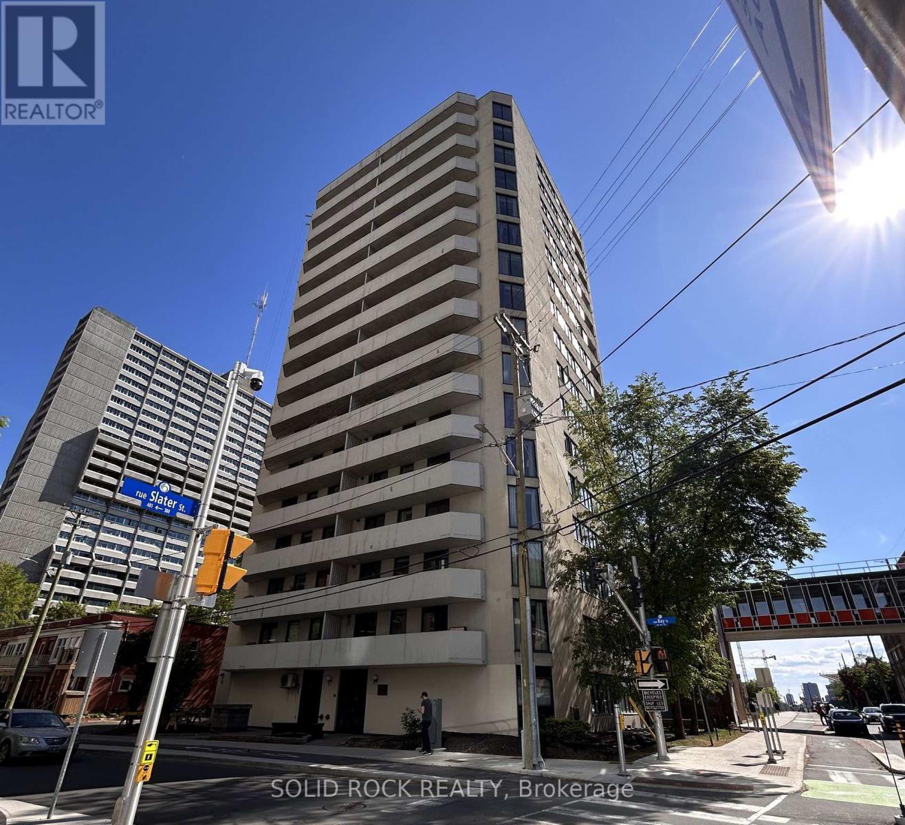 1701 - 200 BAY STREET, Ottawa, Ontario