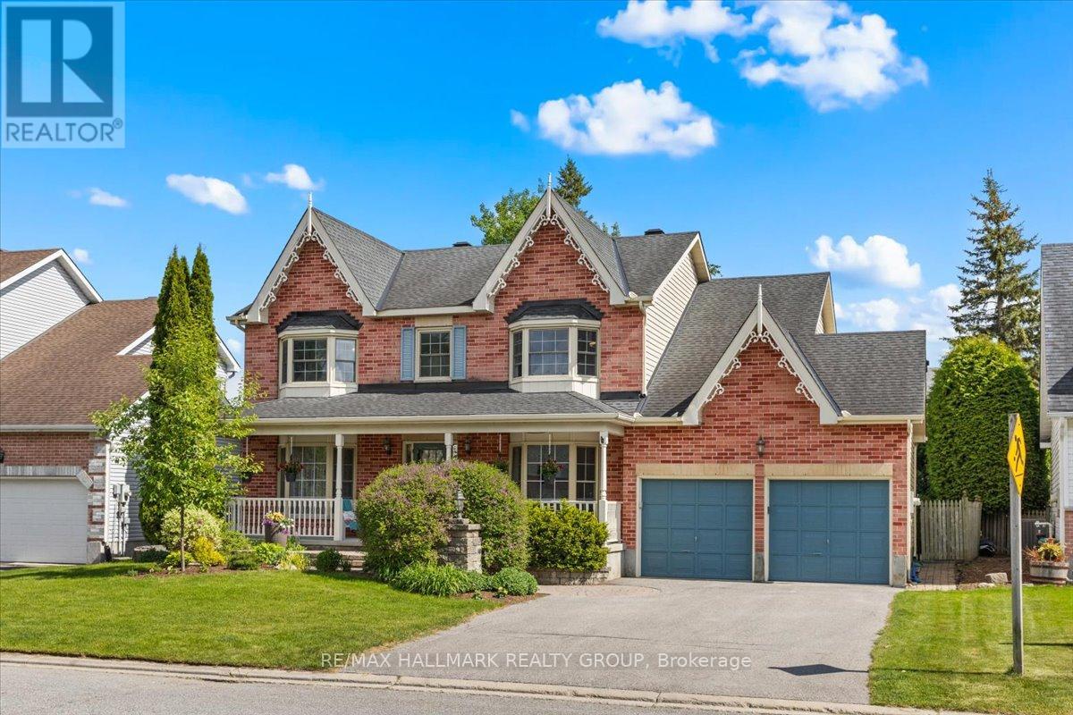 3 CRANTHAM CRESCENT, Ottawa, Ontario