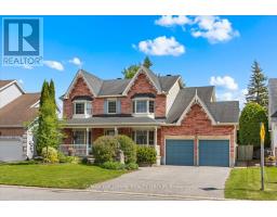 3 CRANTHAM CRESCENT, Ottawa, Ontario