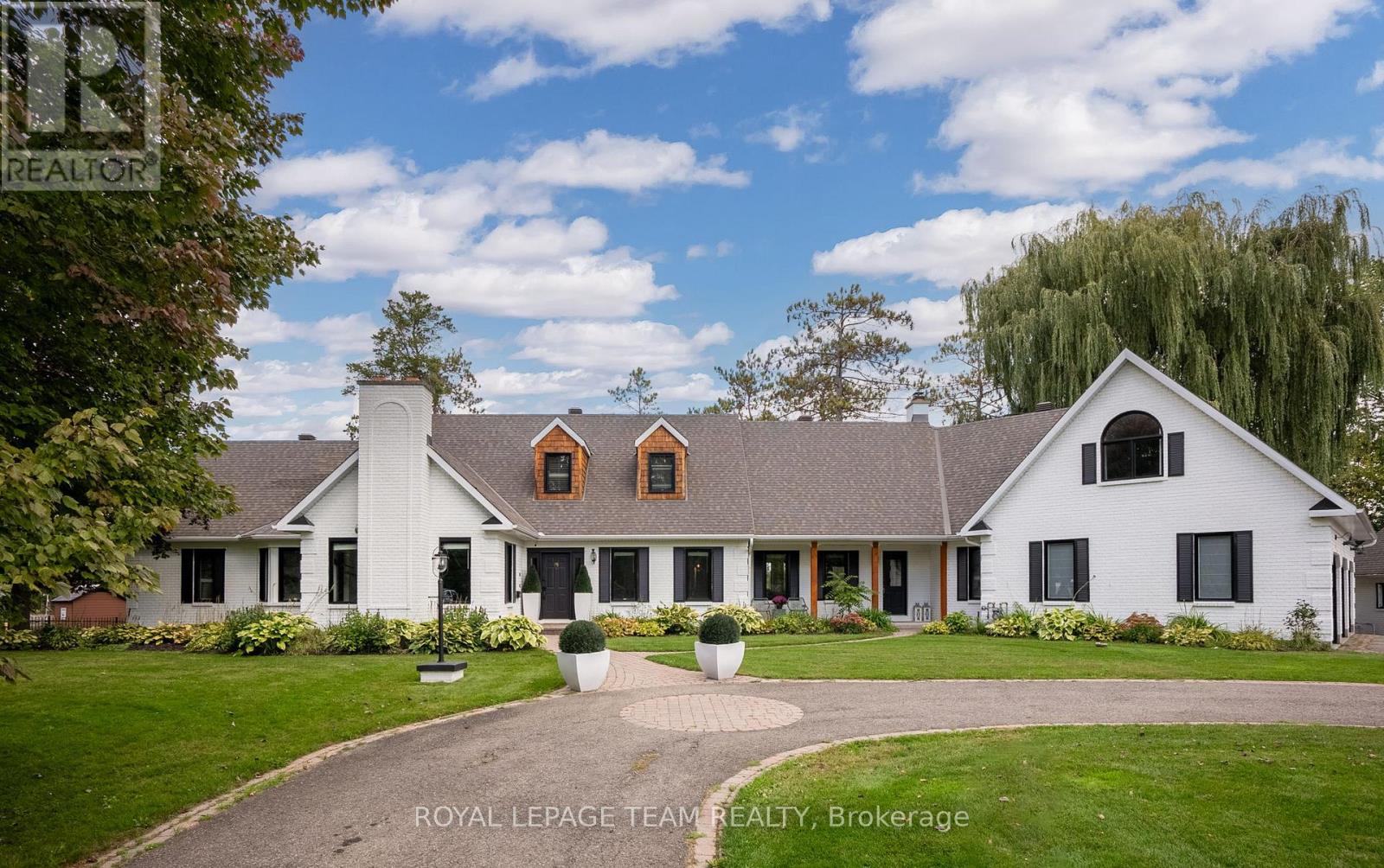 6087 JAMES BELL DRIVE, Ottawa, Ontario