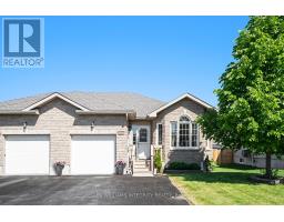 44 LEE AVENUE, Smiths Falls, Ontario
