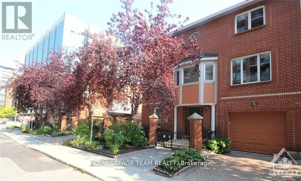 376 LISGAR STREET, Ottawa, Ontario