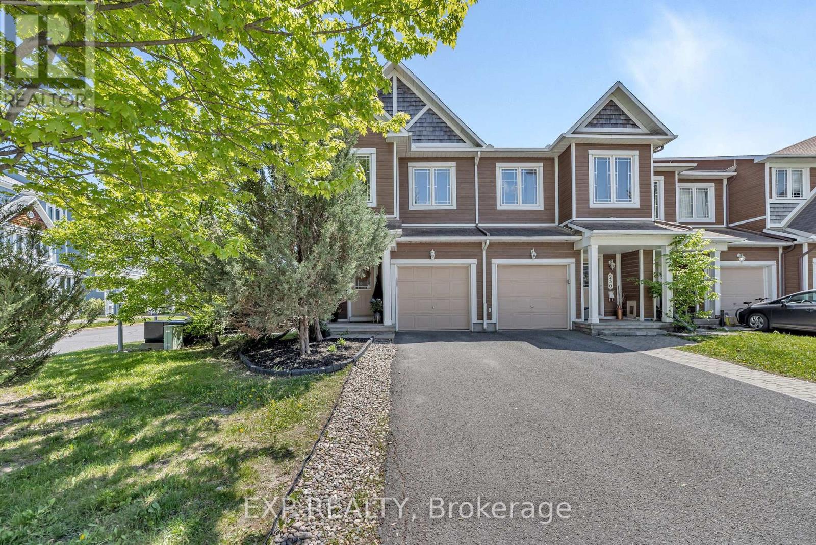 232 MEADOWBREEZE DRIVE, Ottawa, Ontario