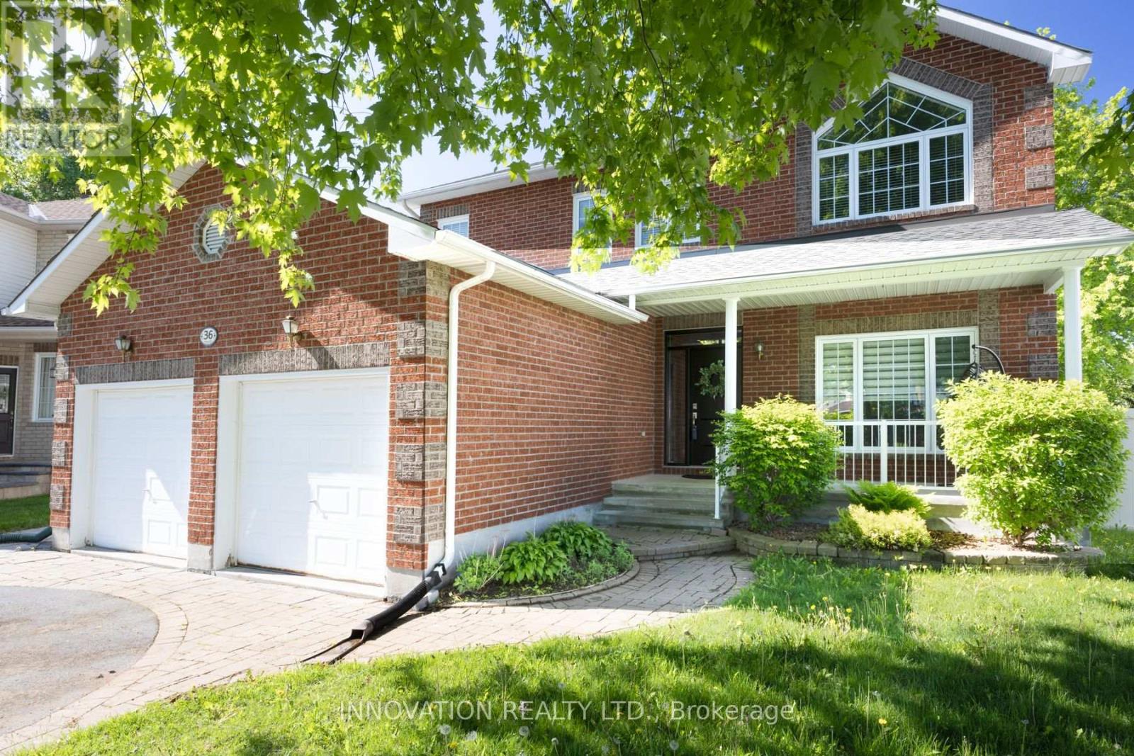 36 LA PRAIRIE STREET, Russell, Ontario