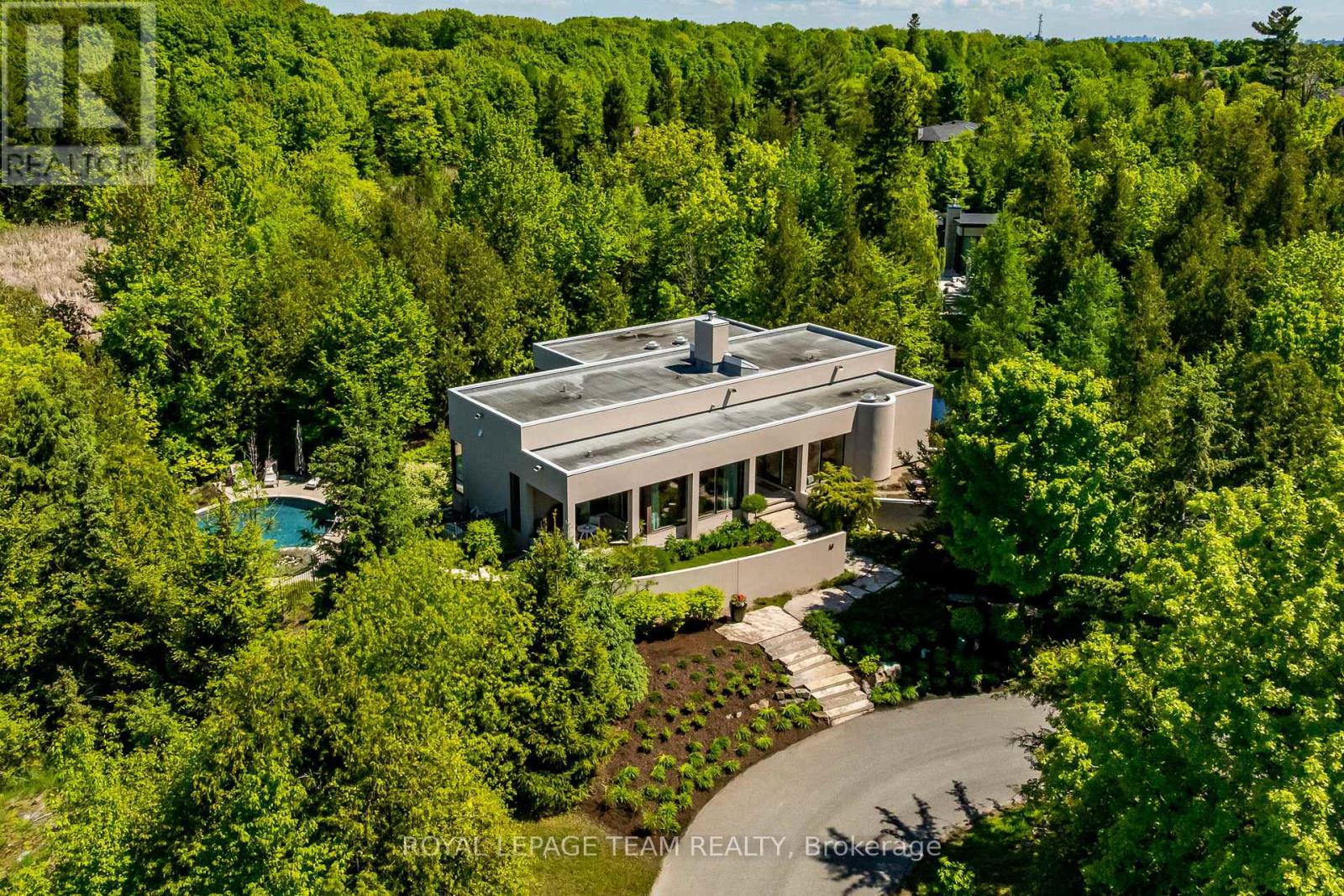 14 KANATA ROCKERIES PRIVATE, Ottawa, Ontario