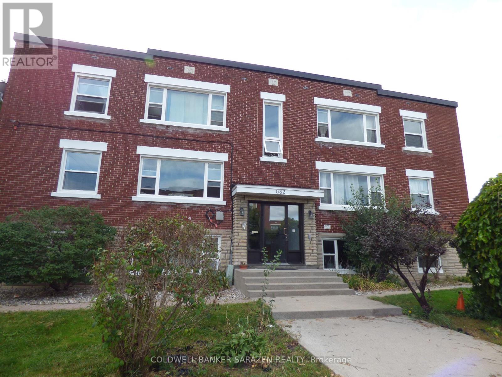 6 - 682 IRENE CRESCENT, Ottawa, Ontario