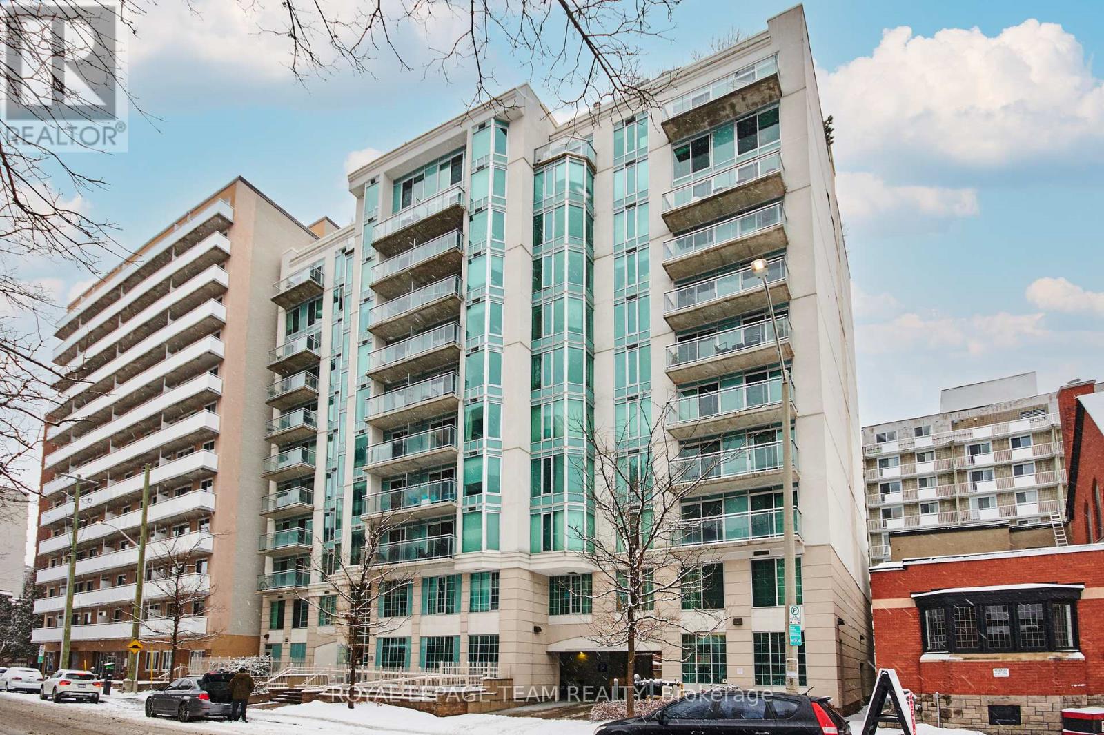 911 - 138 SOMERSET STREET W, Ottawa, Ontario