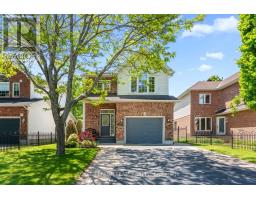1085 AMBERCREST STREET, Ottawa, Ontario