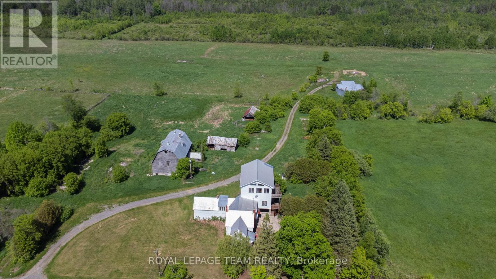 210 ACTONS CORNERS ROAD, North Grenville, Ontario