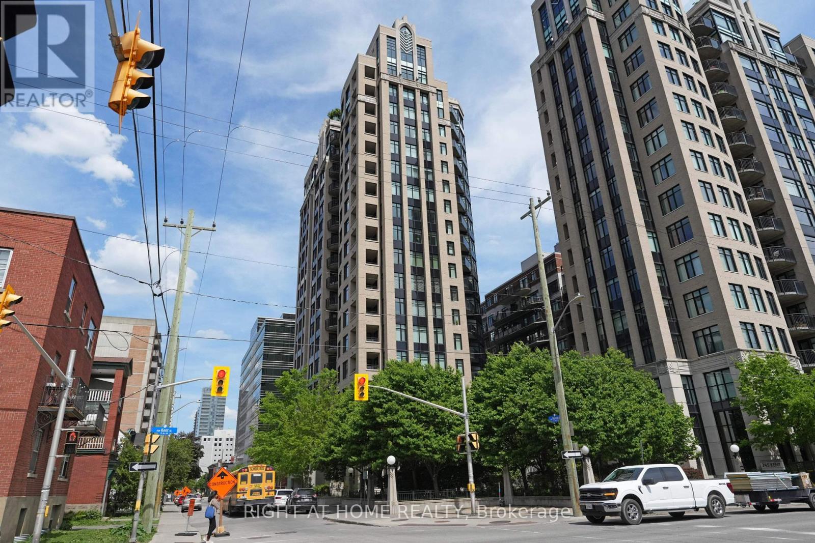 1210 - 235 KENT STREET, Ottawa, Ontario