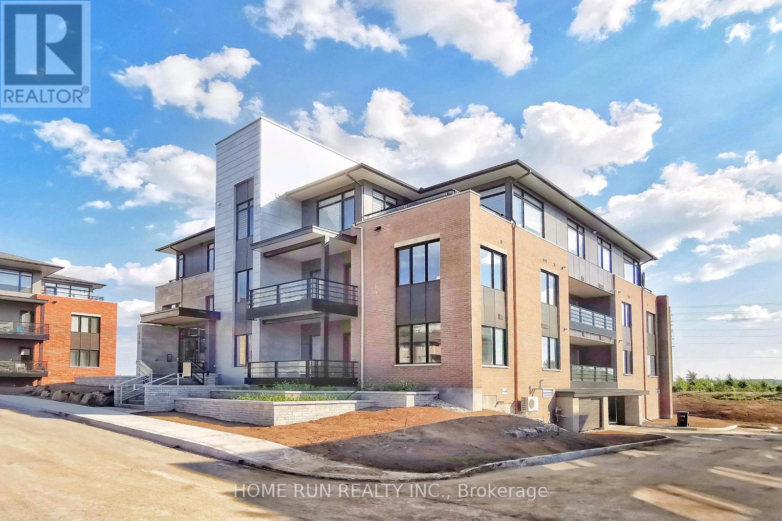 203 - 170 BOUNDSTONE WAY, Ottawa, Ontario