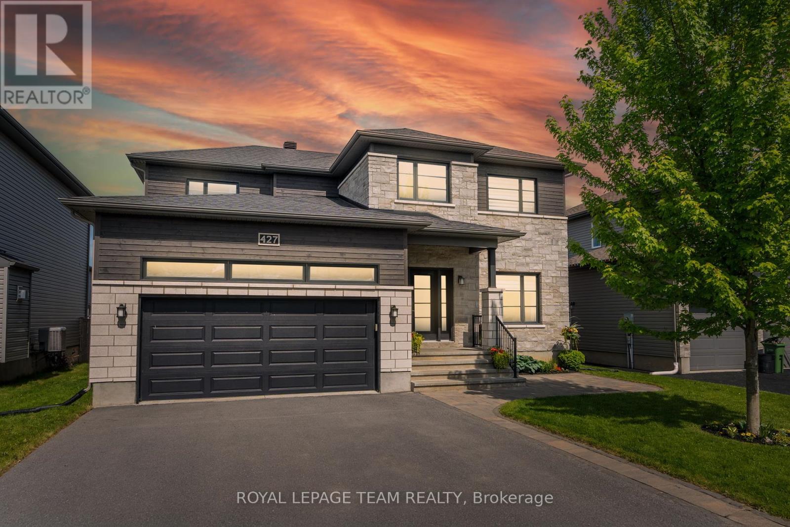 427 PROVENCE AVENUE E, Russell, Ontario