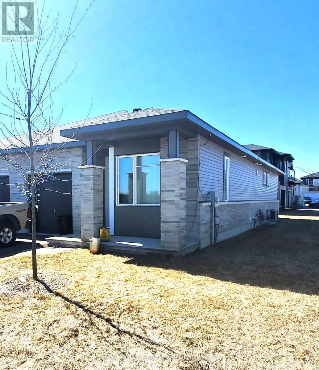 196 RATHWELL STREET, Carleton Place, Ontario