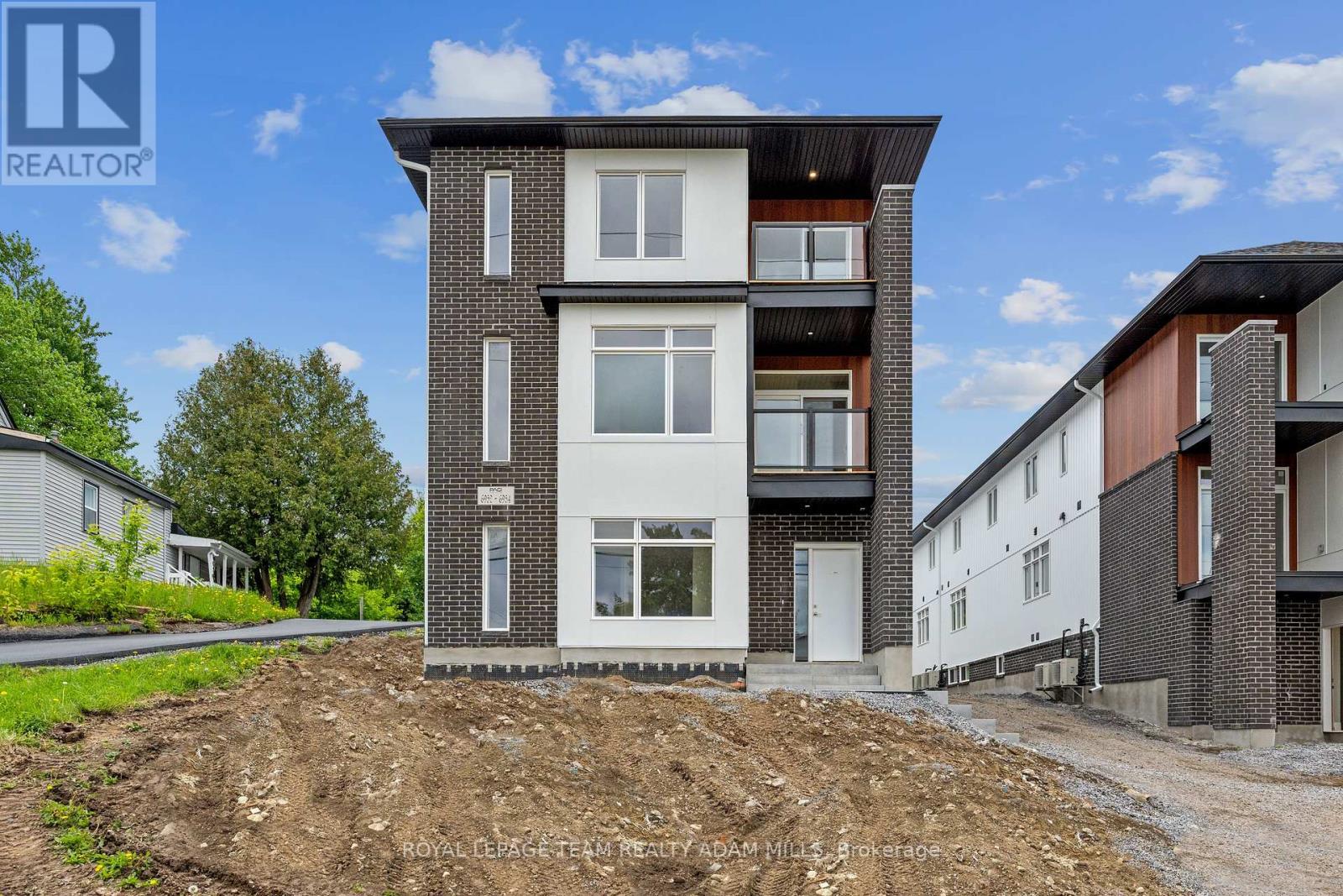 C - 6952 NOTRE DAME STREET, Ottawa, Ontario