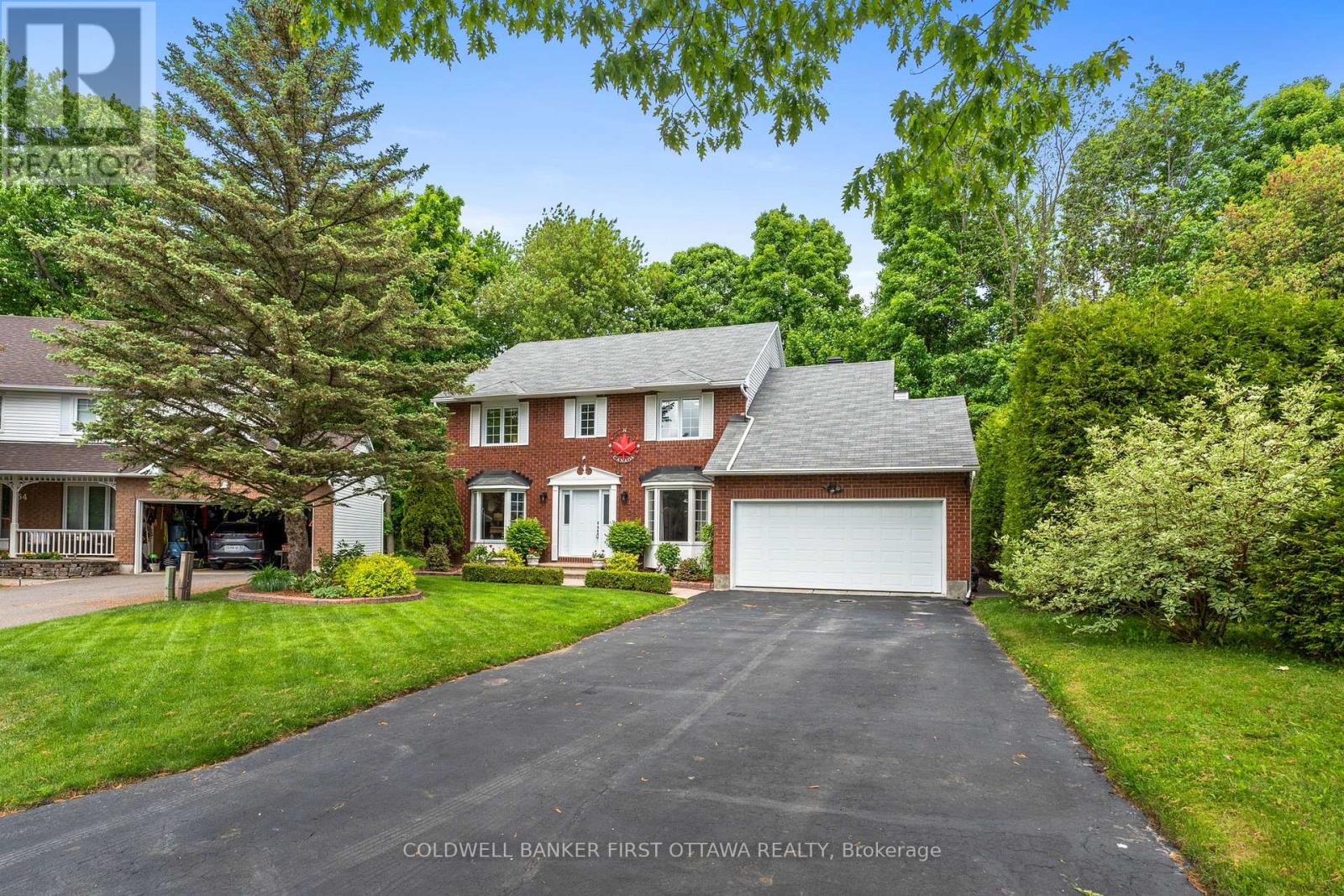 152 TWEED CRESCENT, Russell, Ontario