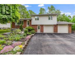 7 INDIAN COURT, Laurentian Valley, Ontario