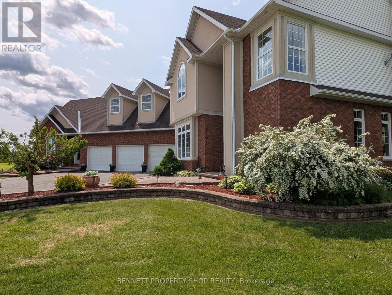 3560/3562 WEIR ROAD, Edwardsburgh/Cardinal, Ontario