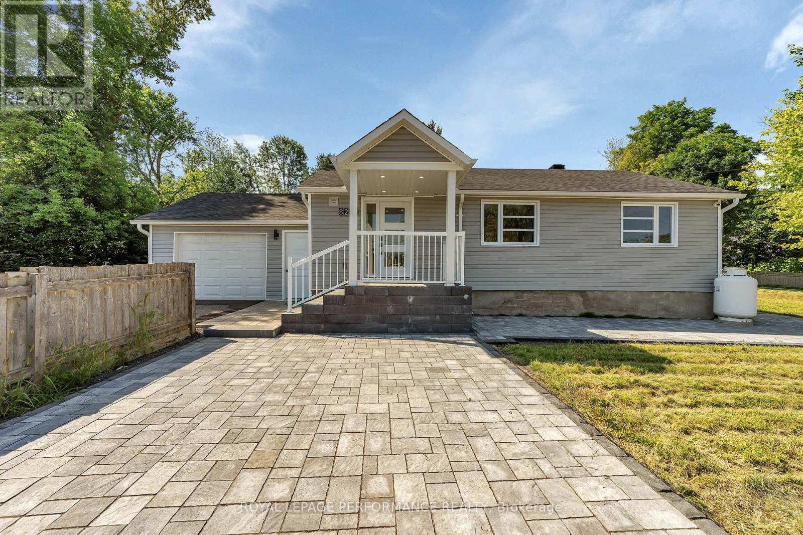 6200 RUSSELL ROAD, Ottawa, Ontario