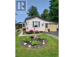 35 EVERGREEN LANE, McNab/Braeside, Ontario