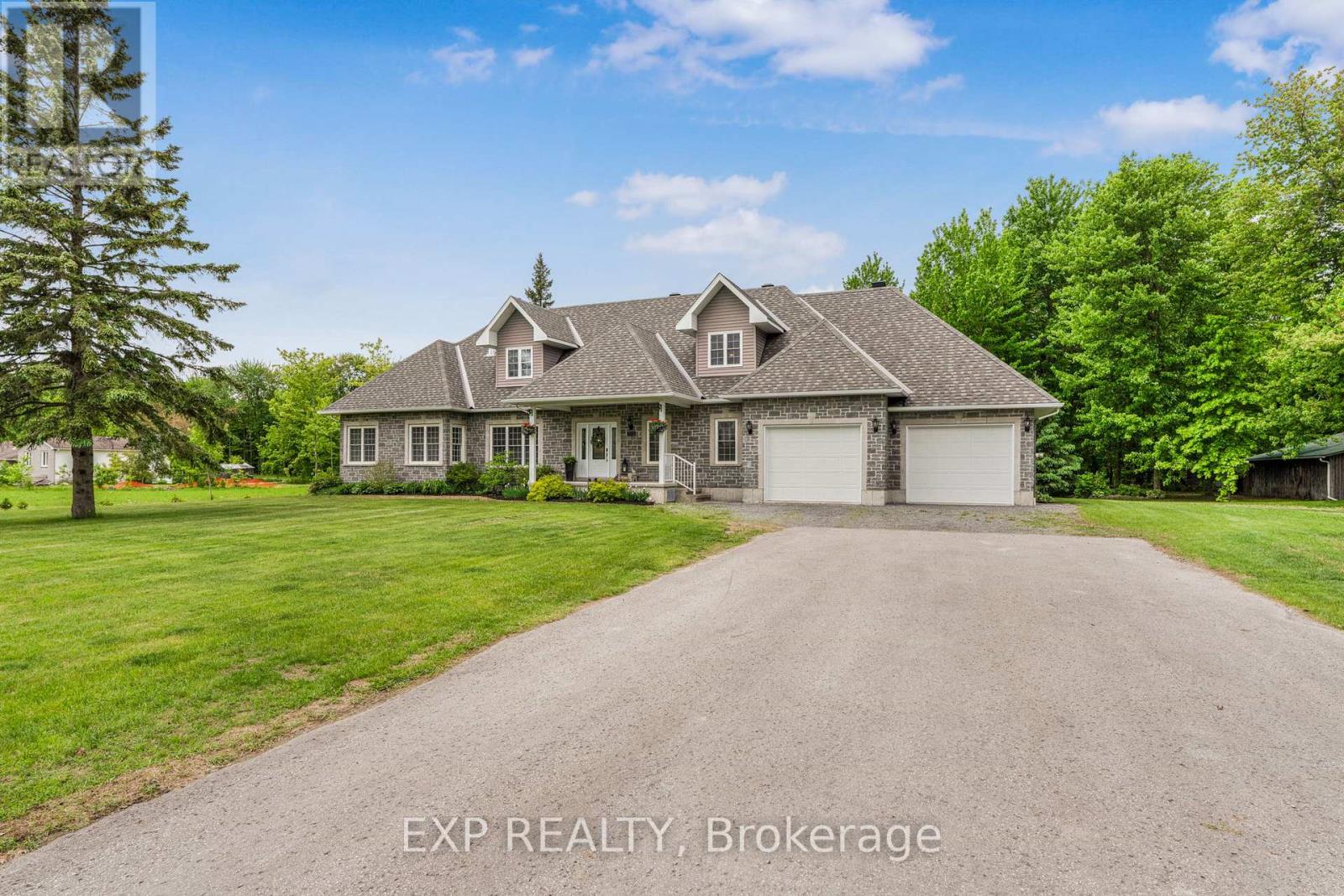 3057 HENRIE ROAD, Clarence-Rockland, Ontario